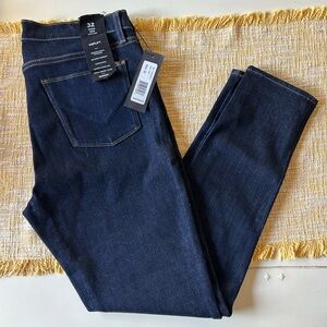 NWT Hudson mid-rise Nico super skinny jeans size 32 in Amplify dark indigo wash